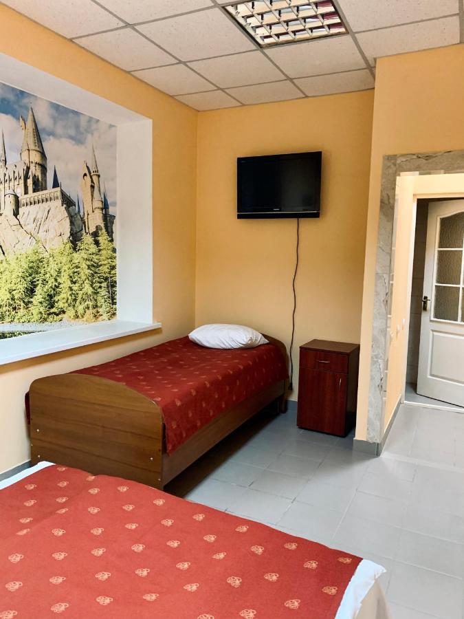 Hostel У Поттера Ternopil Exterior foto
